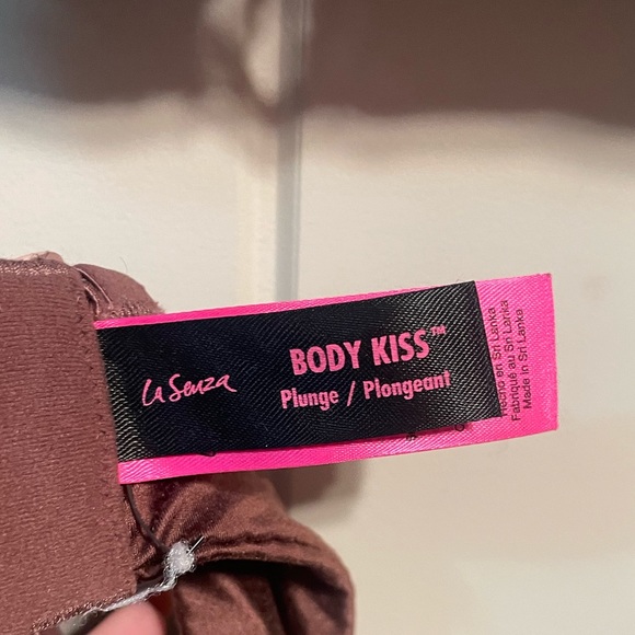 Body Kiss Push-Up Plunge Bra - Picture 3 of 4